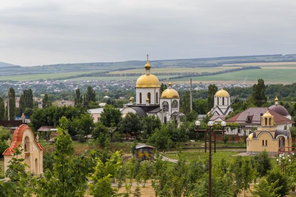 Вид на Петропавловскую церковь, Ессентуки