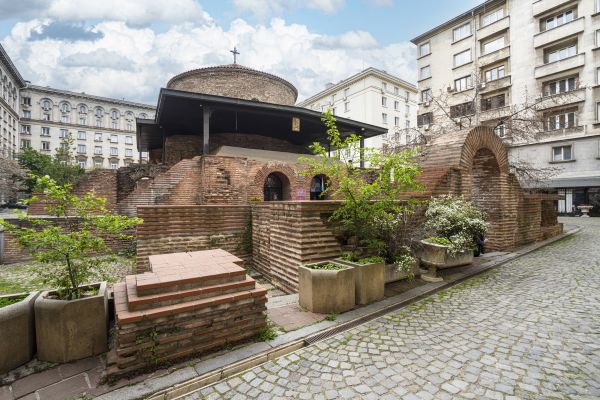 Гостиницы Фалештов