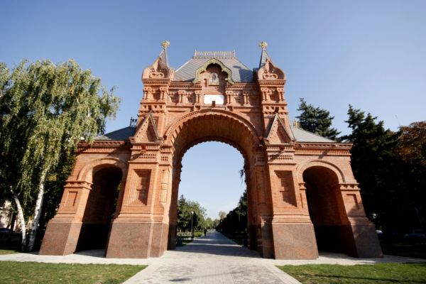 Триумфальная Александровская арка, Краснодар