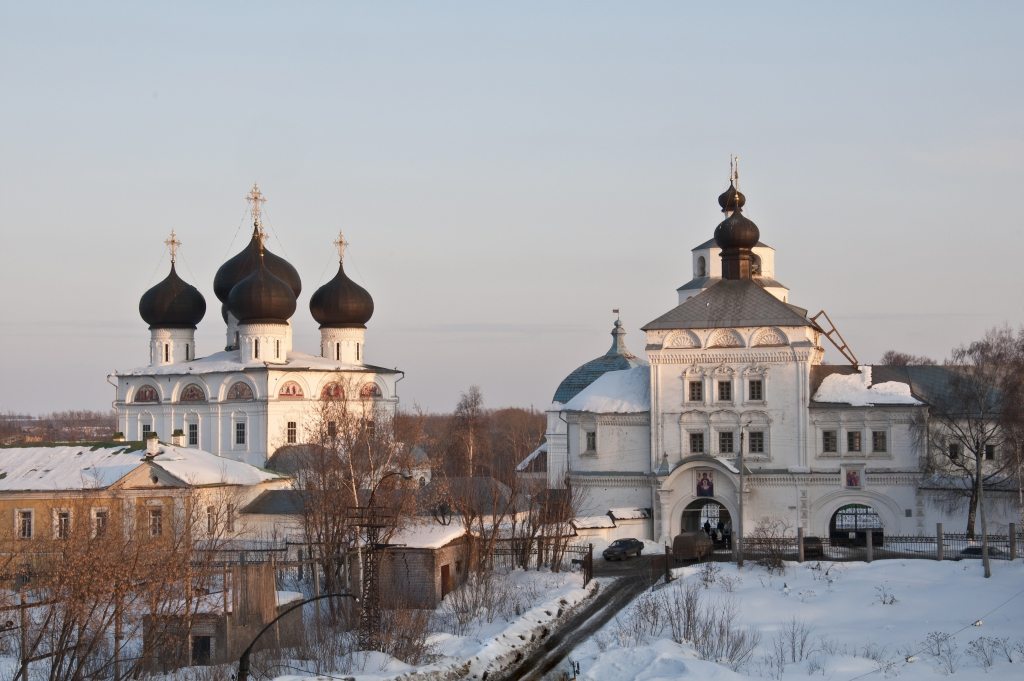 Успенский Трифонов монастырь