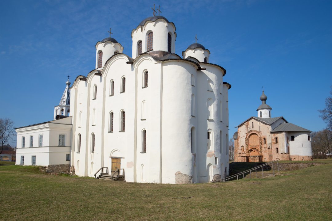 Церкви Ярославово Дворища Новгород