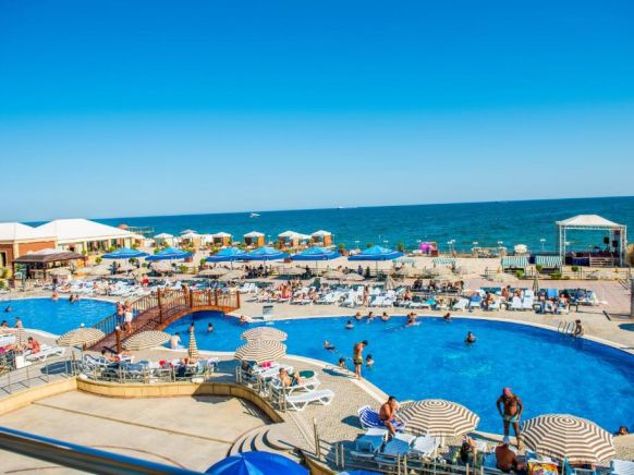 Курортный отель Aysberq Resort