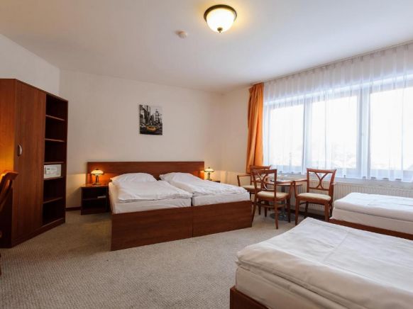 Отель Alexis, Прага