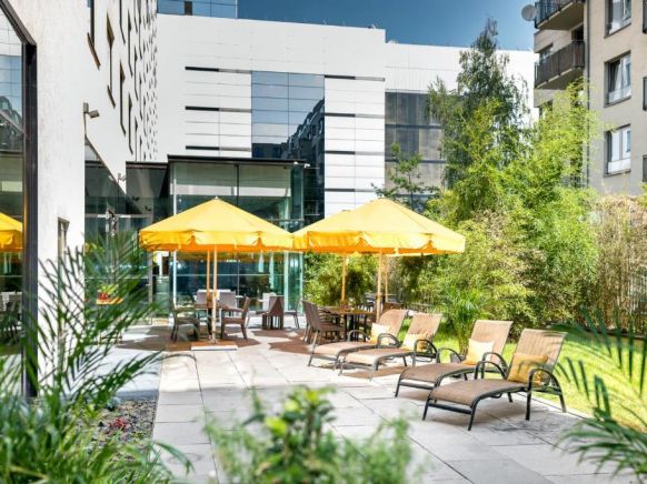Отель angelo by Vienna House Prague