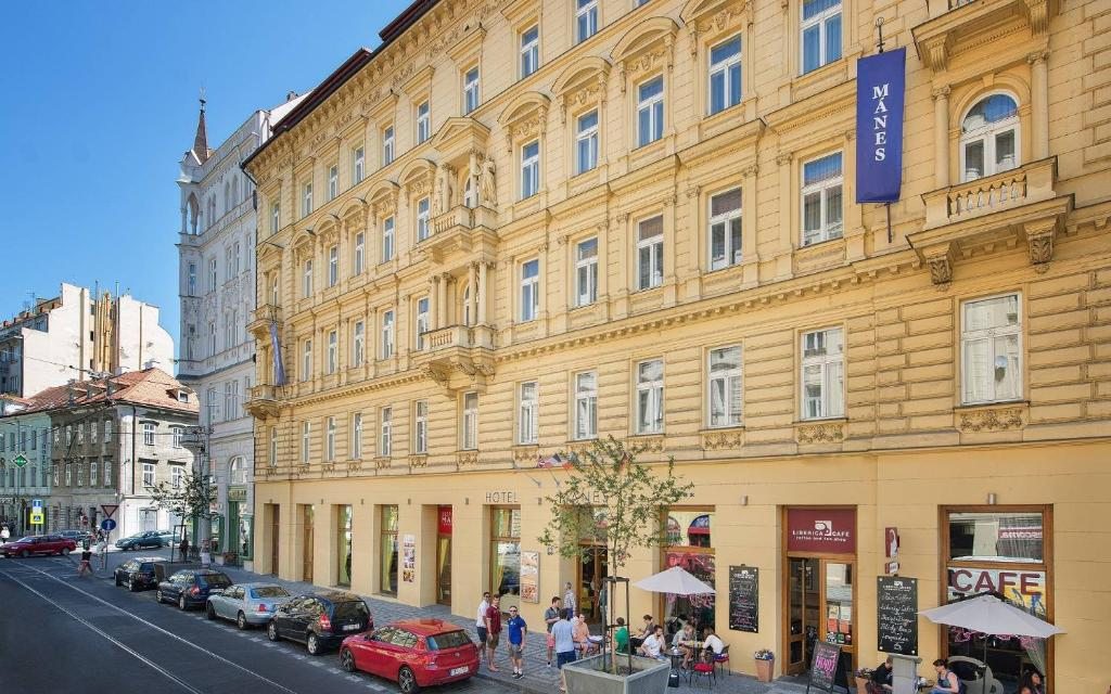 EA Hotel Mánes, Прага