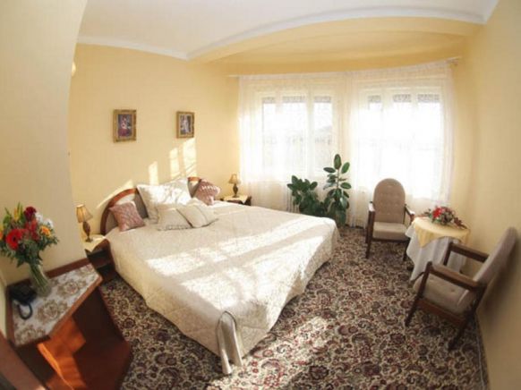 Отель Antonie