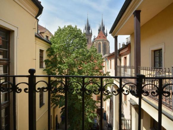 Отель Metamorphis