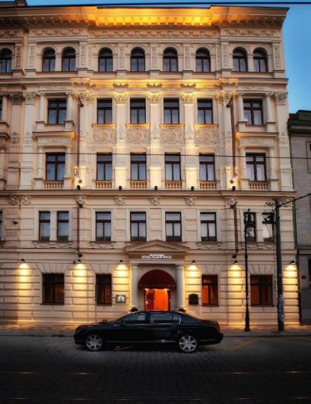 Luxury Family Hotel Royal Palace, Прага