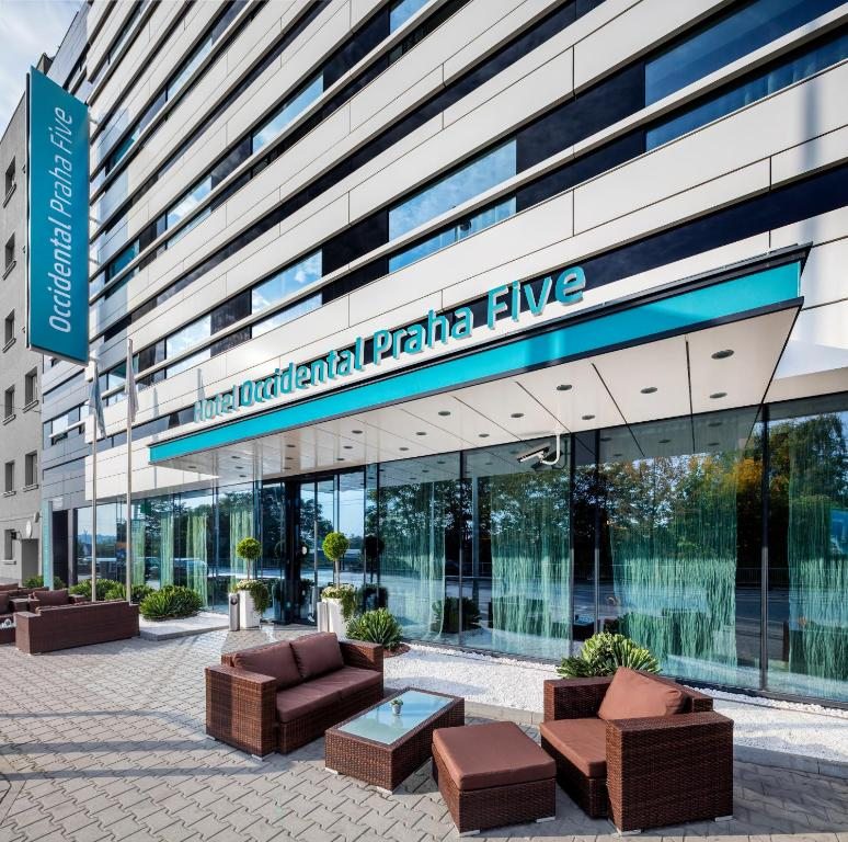 Отель Occidental Praha Five, Прага