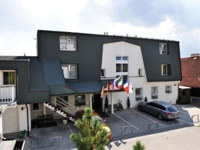 Отель White House