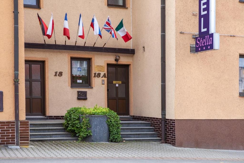 Отель Stella with parking, Пльзень