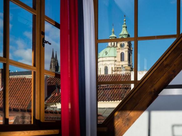 Отель Old Royal Post