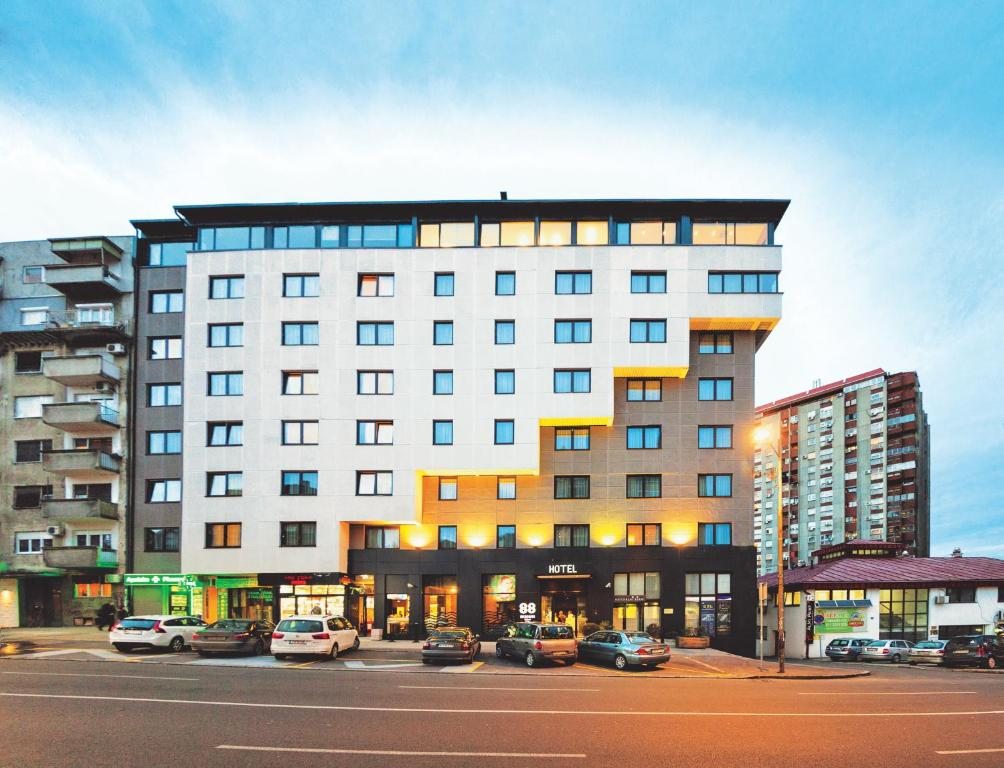 88 Rooms Hotel, Белград