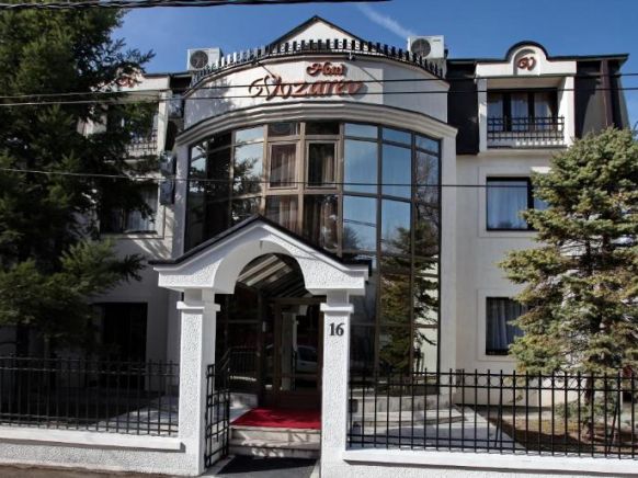 Hotel Vozarev