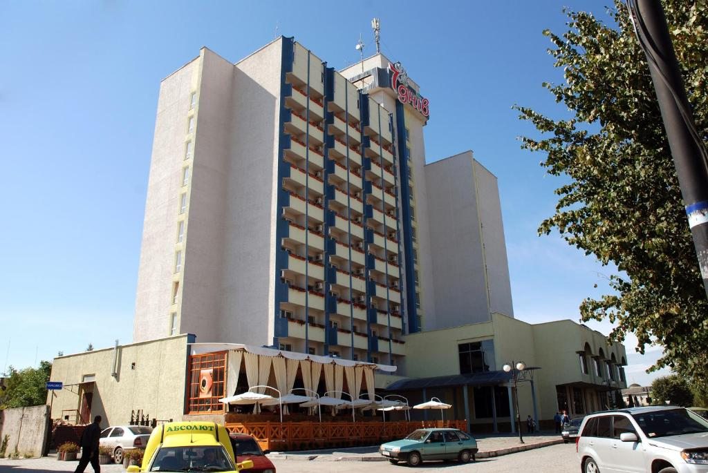 Отель 7 Дней, Каменец-Подольский