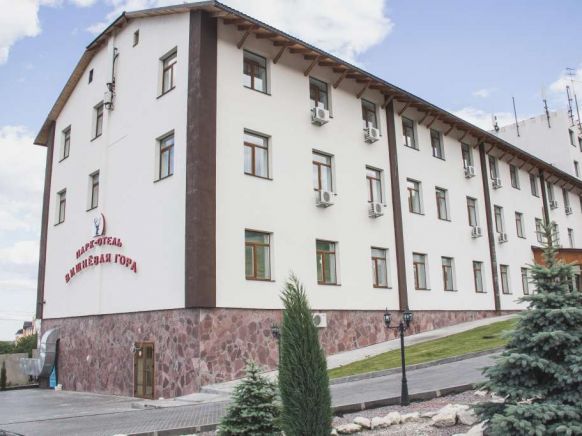 Гостиницы в Саратове до 2000 рублей