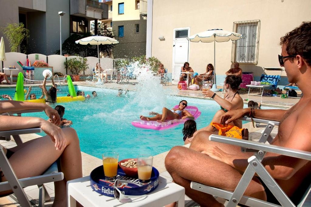 Hotel Acquario, Римини