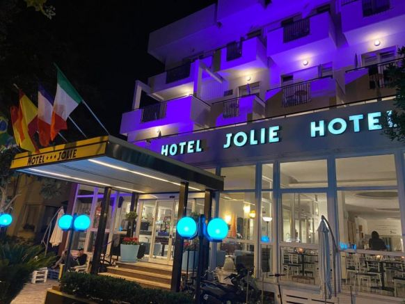 Отель Hotel Jolie, Римини