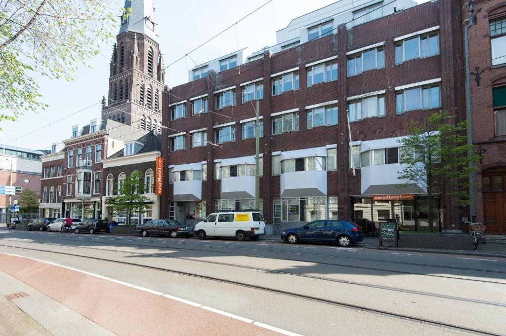 easyHotel Den Haag, Гаага