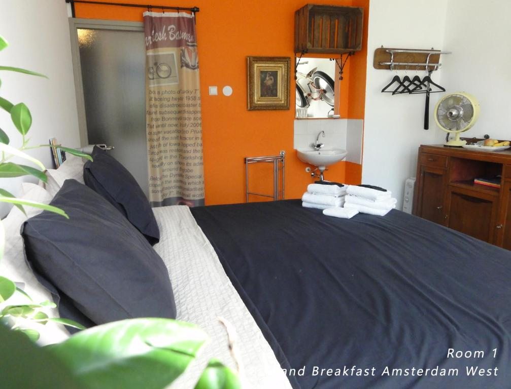 Bed and Breakfast Amsterdam West, Амстердам