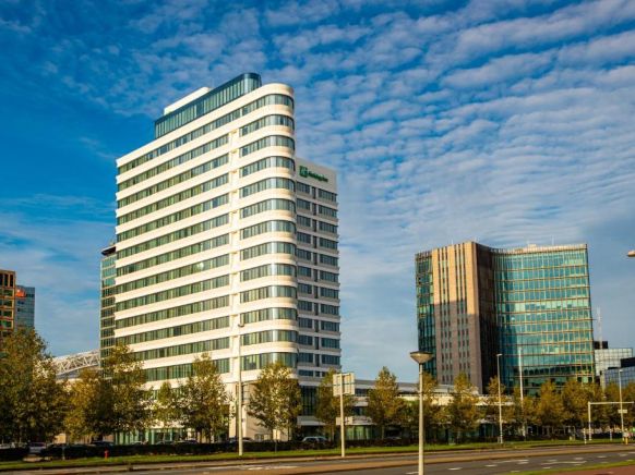 Holiday Inn Express Amsterdam Arena Towers