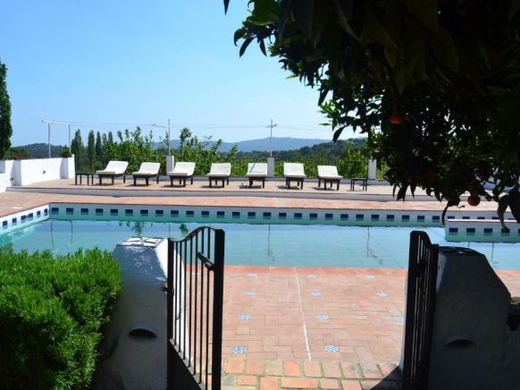 Las Navezuelas, Севилья