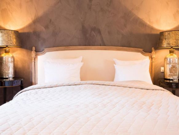 Suitehotel Posthoorn, Амстердам