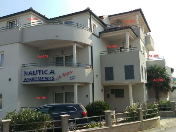 Nautica Apartments