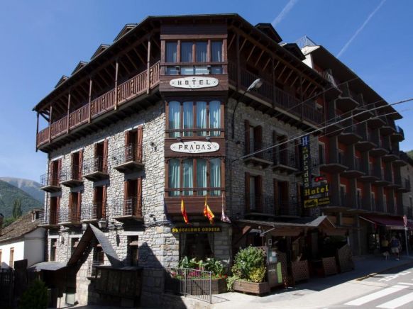 Hotel Pradas Ordesa, Сарагоса