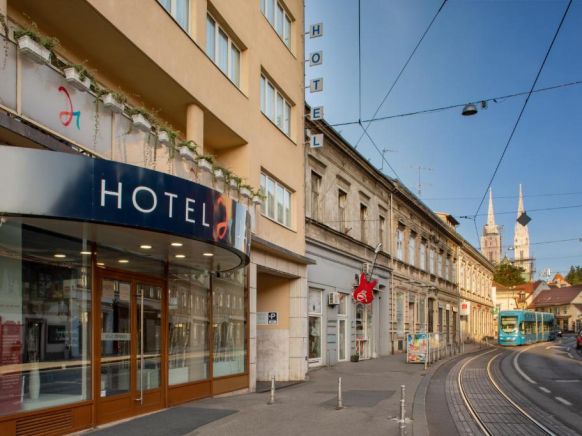 Hotel Jadran, Загреб