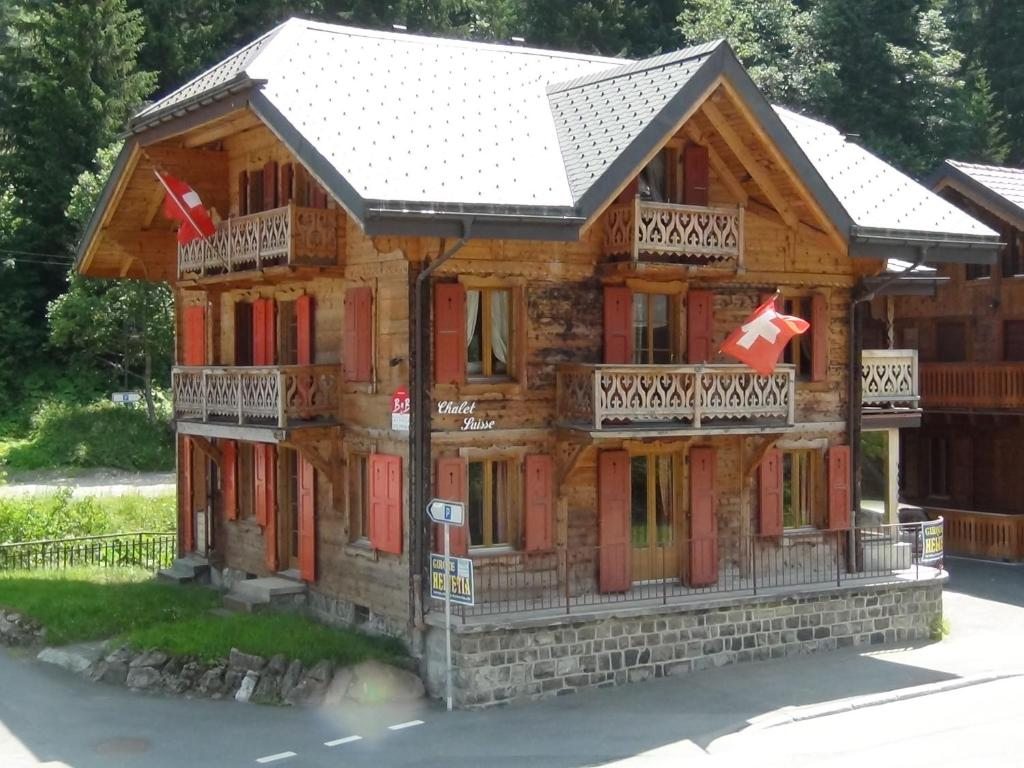 Chalet Suisse Bed and Breakfast, Монте
