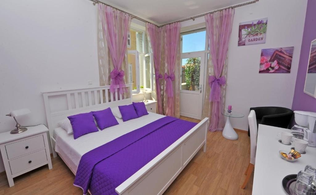 Luxury Rooms Nirvana, Сплит