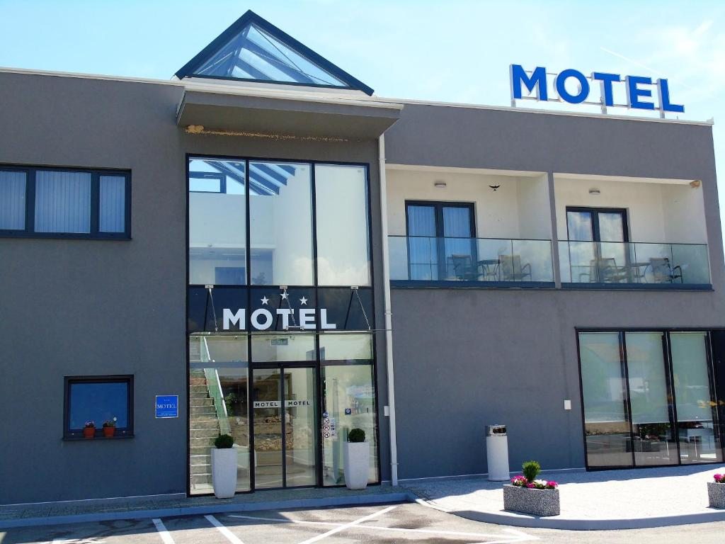 Мотель Motel Kamenica, Бихач