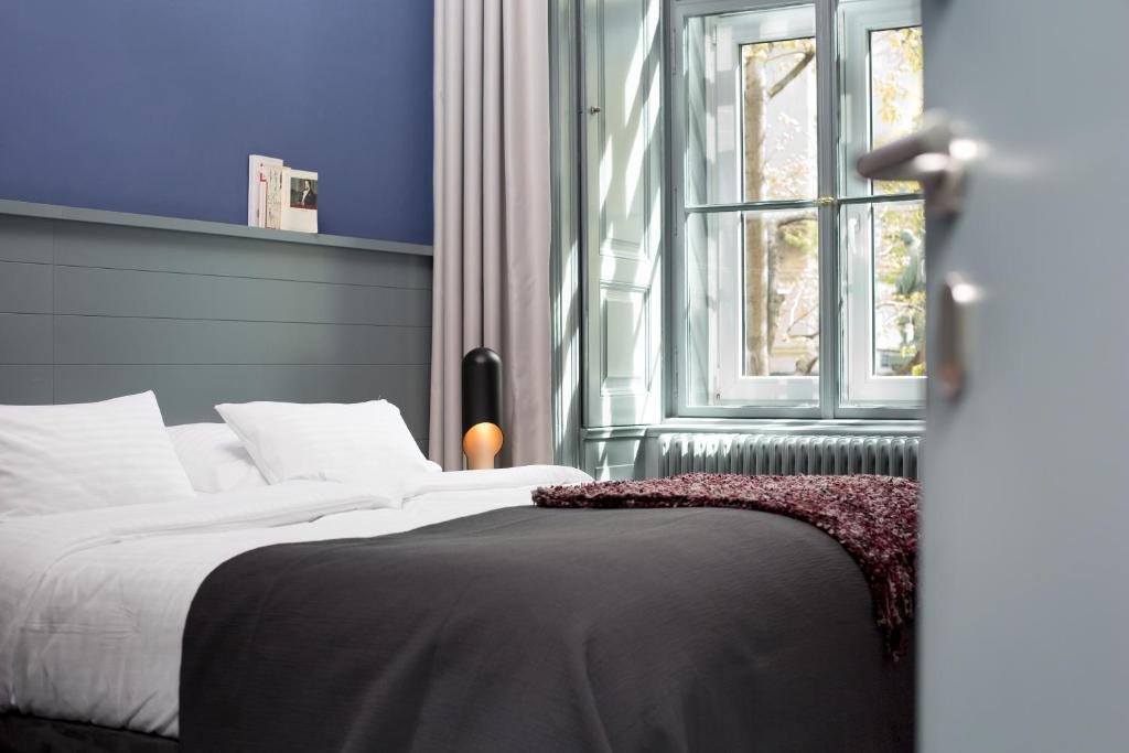 Saint SHERMIN bed breakfast & champagne, Вена