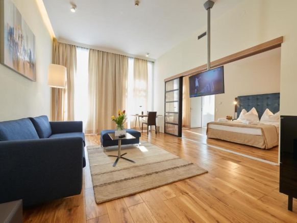 Starlight Suiten Hotel Wien Heumarkt, Вена