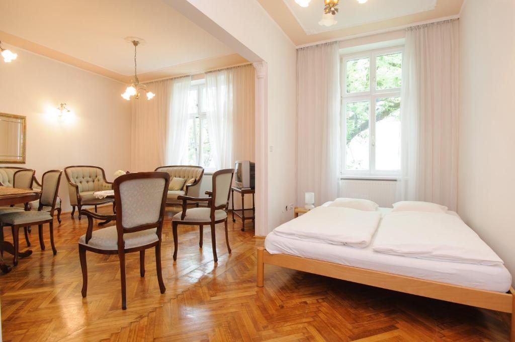 Vienna-apartment-one Mariannengasse, Вена