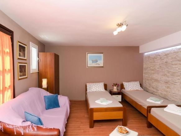 Guest House Ćuk