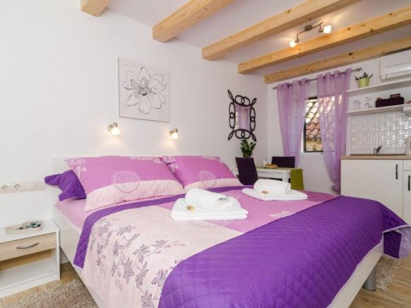 Lavender Garden Apartments, Дубровник
