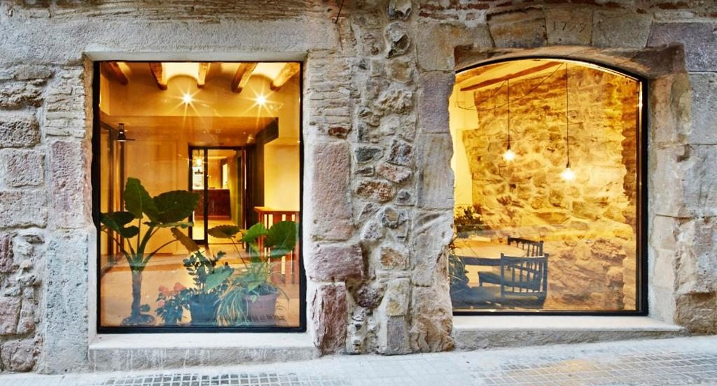 Hotel Restaurant Lotus Priorat, Таррагона