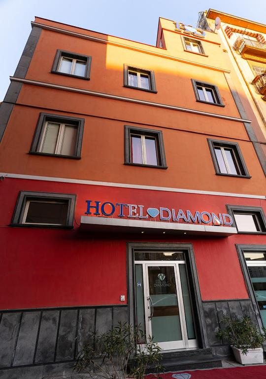Hotel Diamond, Неаполь