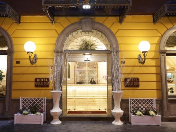 Hotel Vergilius Billia, Неаполь