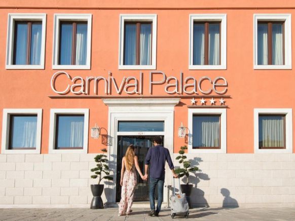 Carnival Palace Hotel, Венеция