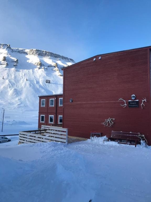 Haugen Pensjonat Svalbard, Лонгйир