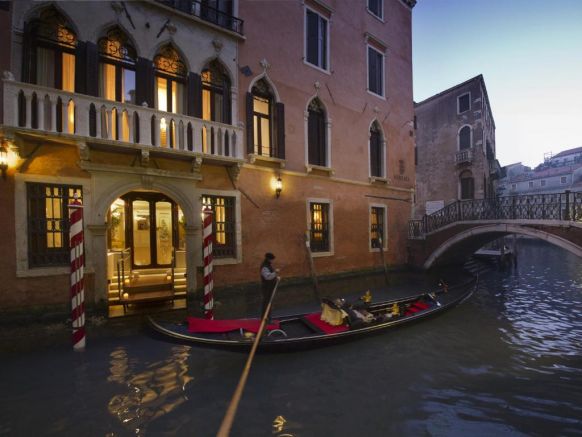 Hotel Ai Reali - Small Luxury Hotels of the World, Венеция