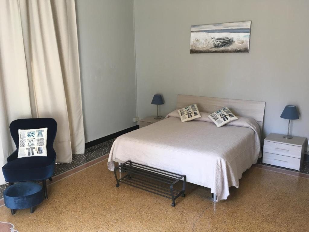 Check-Inn Rooms 19, Генуя
