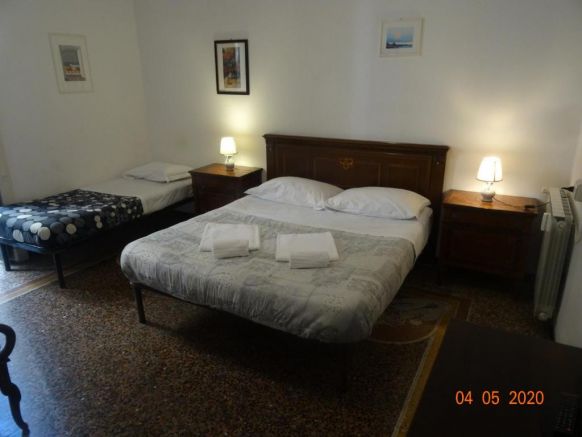 Guesthouse La Briosa Nicole, Генуя