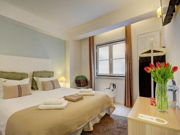Inn Bairro Alto Bed & Breakfast