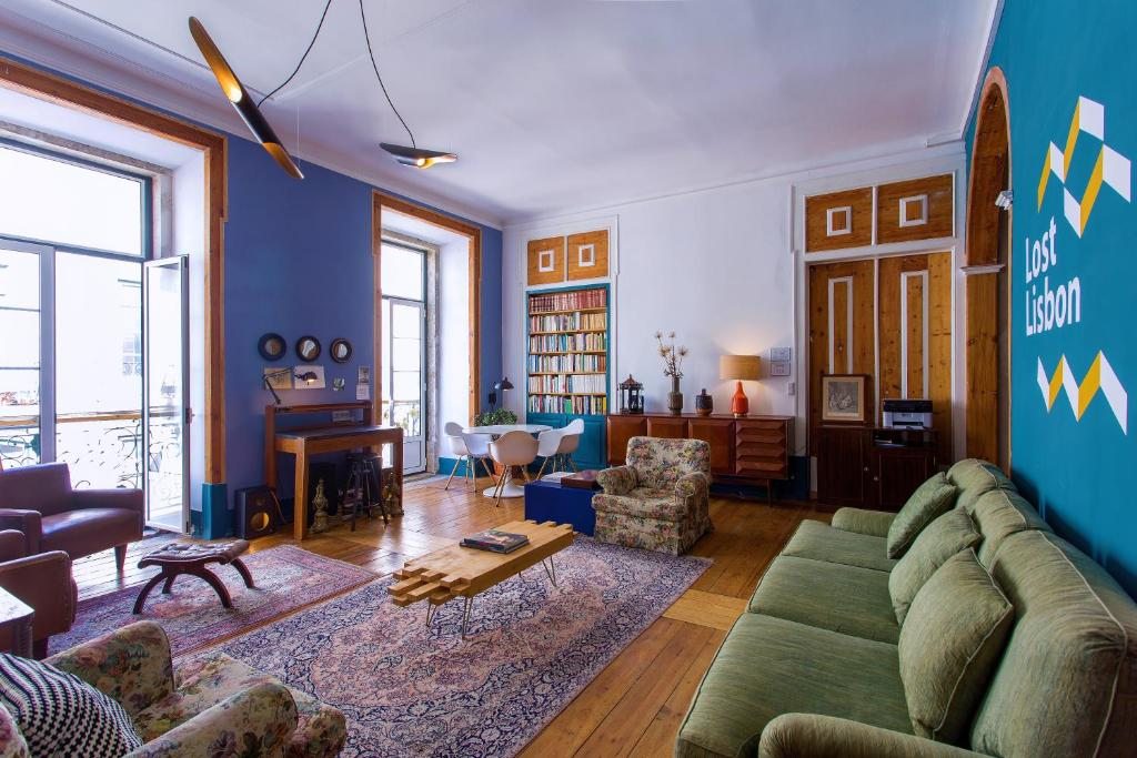 Lost Lisbon :: Chiado House, Лиссабон