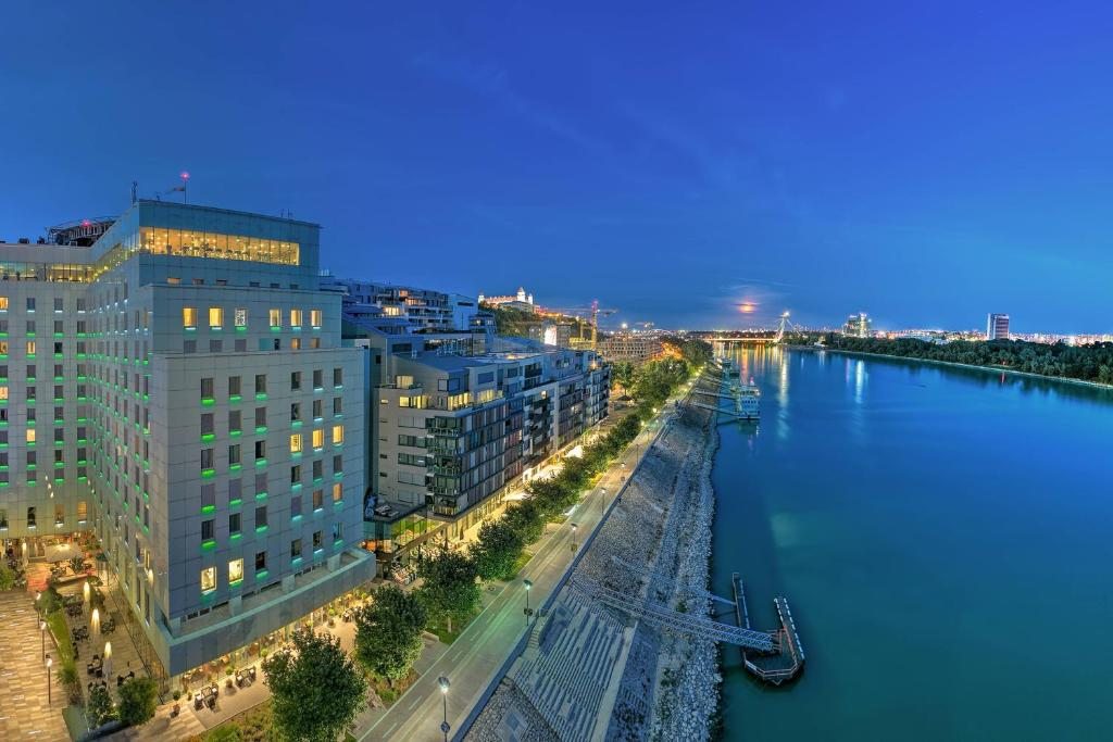 Grand Hotel River Park, A Luxury Collection Hotel, Братислава