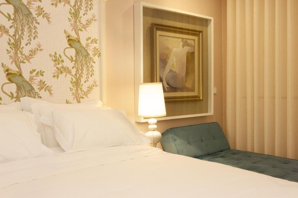 In Porto Gallery Guesthouse, Порту